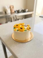 Sunflower Theme Bento Cake - Image 4